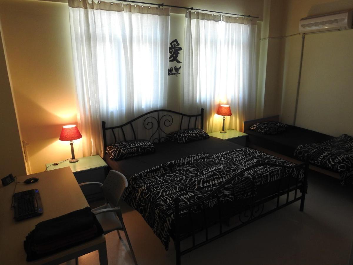 Port Very Near Fast Wi-Fi Netflix Room1 ピレウス エクステリア 写真