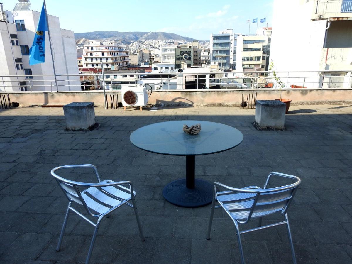Port Very Near Fast Wi-Fi Netflix Room1 ピレウス エクステリア 写真
